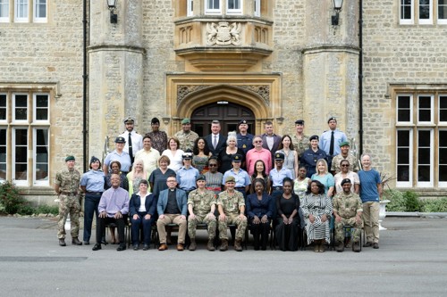 Gospel retreat delegates outside Beckett House.